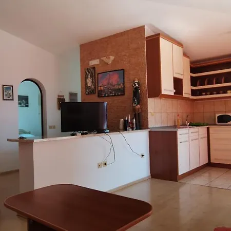 Apartment Palunko *