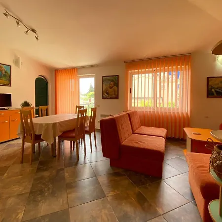 Palunko Apartment Budva